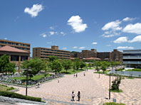 広島大学