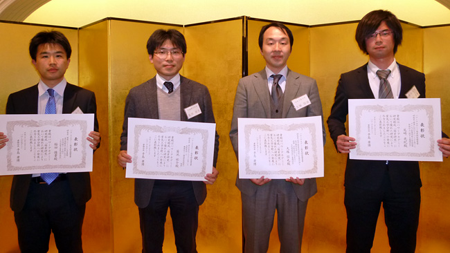 写真左から、稲田先生、菊池先生、大塚先生、尾崎先生