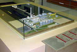 石川石炭火力発電所の模型